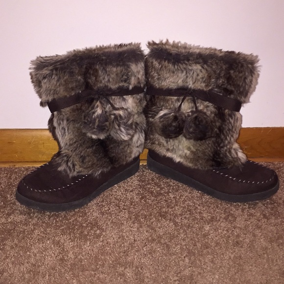 payless fur boots